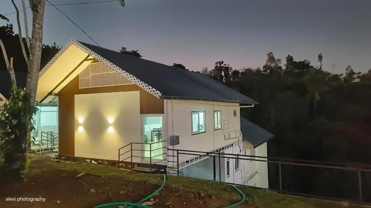The Cloud Mountain Tourist Villa Vagamon Esterno foto
