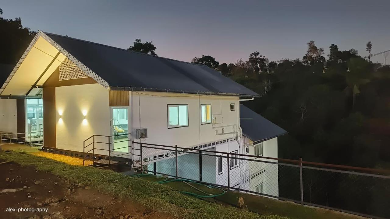 The Cloud Mountain Tourist Villa Vagamon Esterno foto